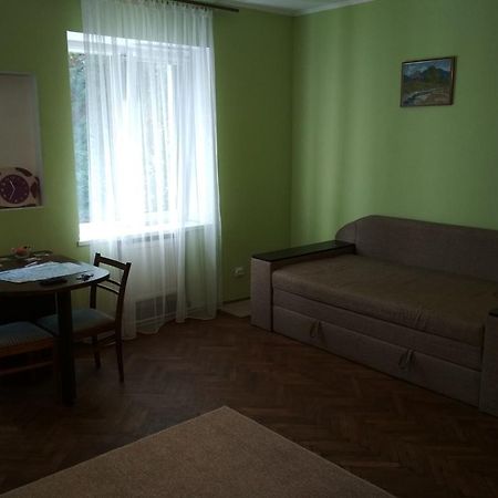 לבוב Like A Local Apartment מראה חיצוני תמונה