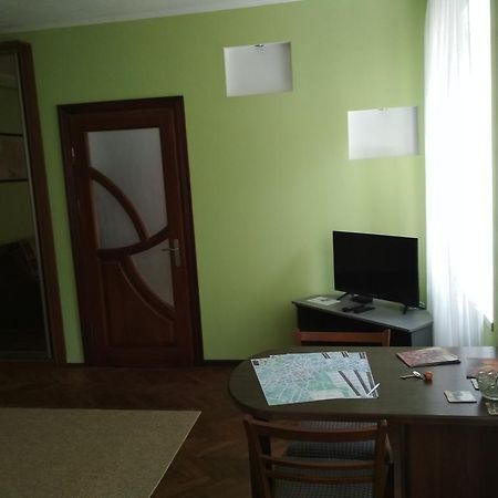 לבוב Like A Local Apartment מראה חיצוני תמונה